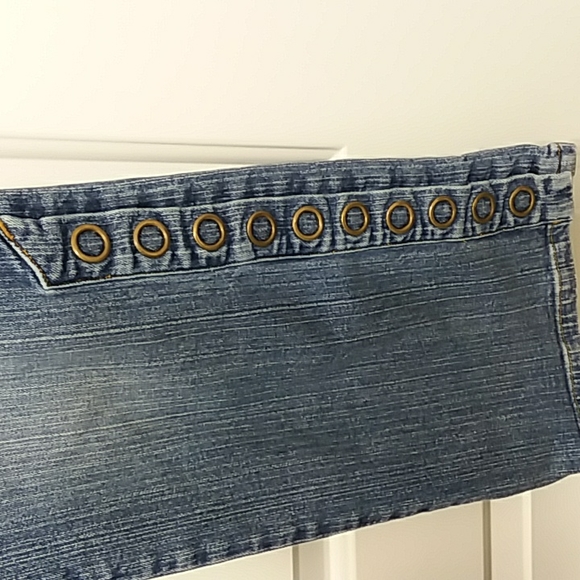 Roba Jean's With Large Snaps Detail - Picture 5 of 15